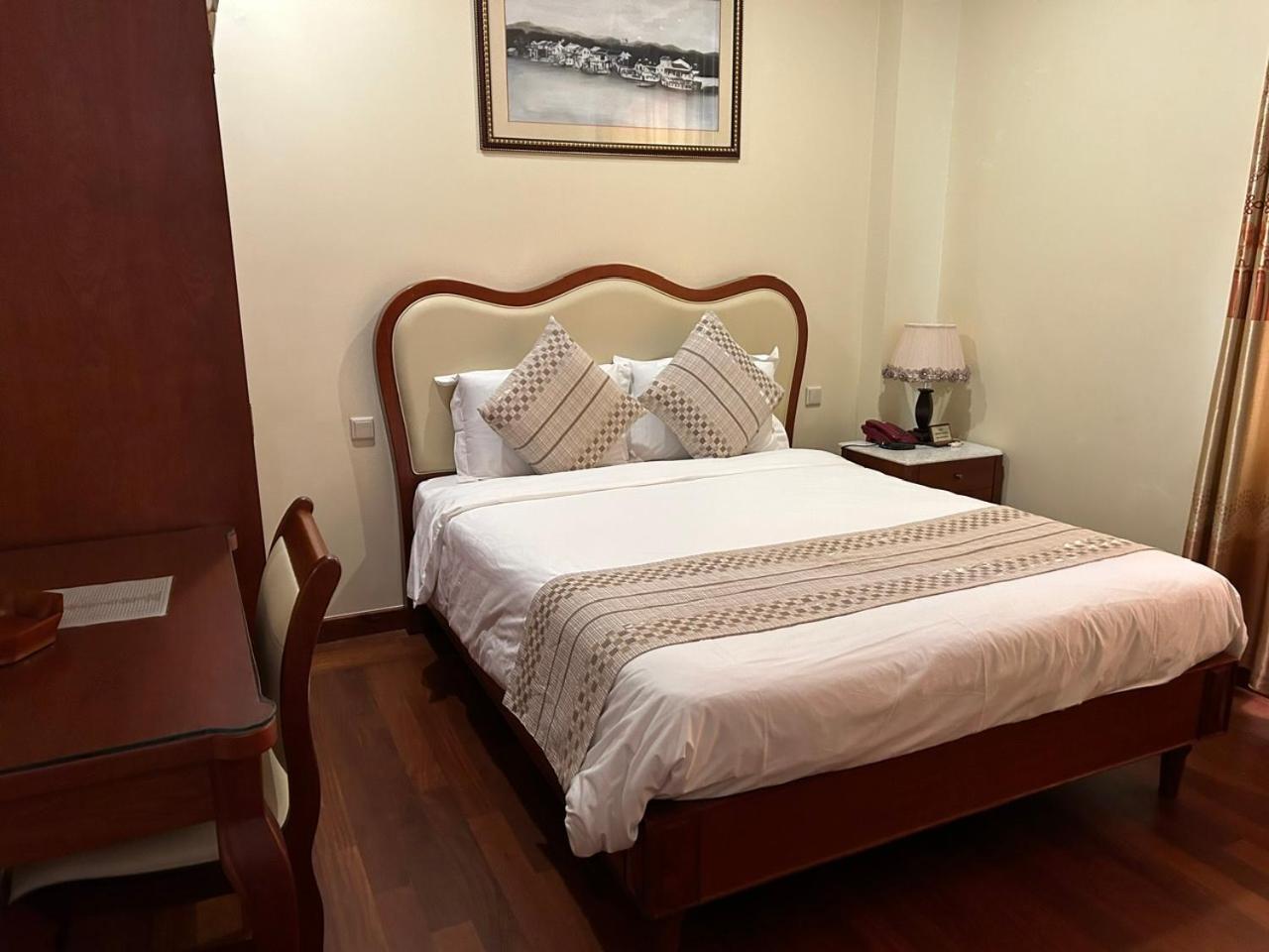 Khach San Sa Chi - Mong Cai Hotel Ngoại thất bức ảnh